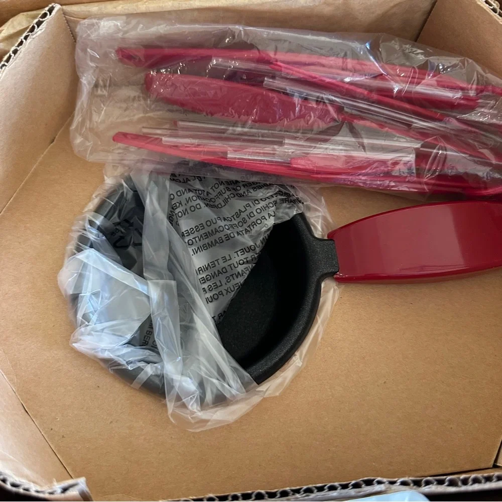 Salton Red Chocolate Melting Pot Treat Maker with Candy Molds